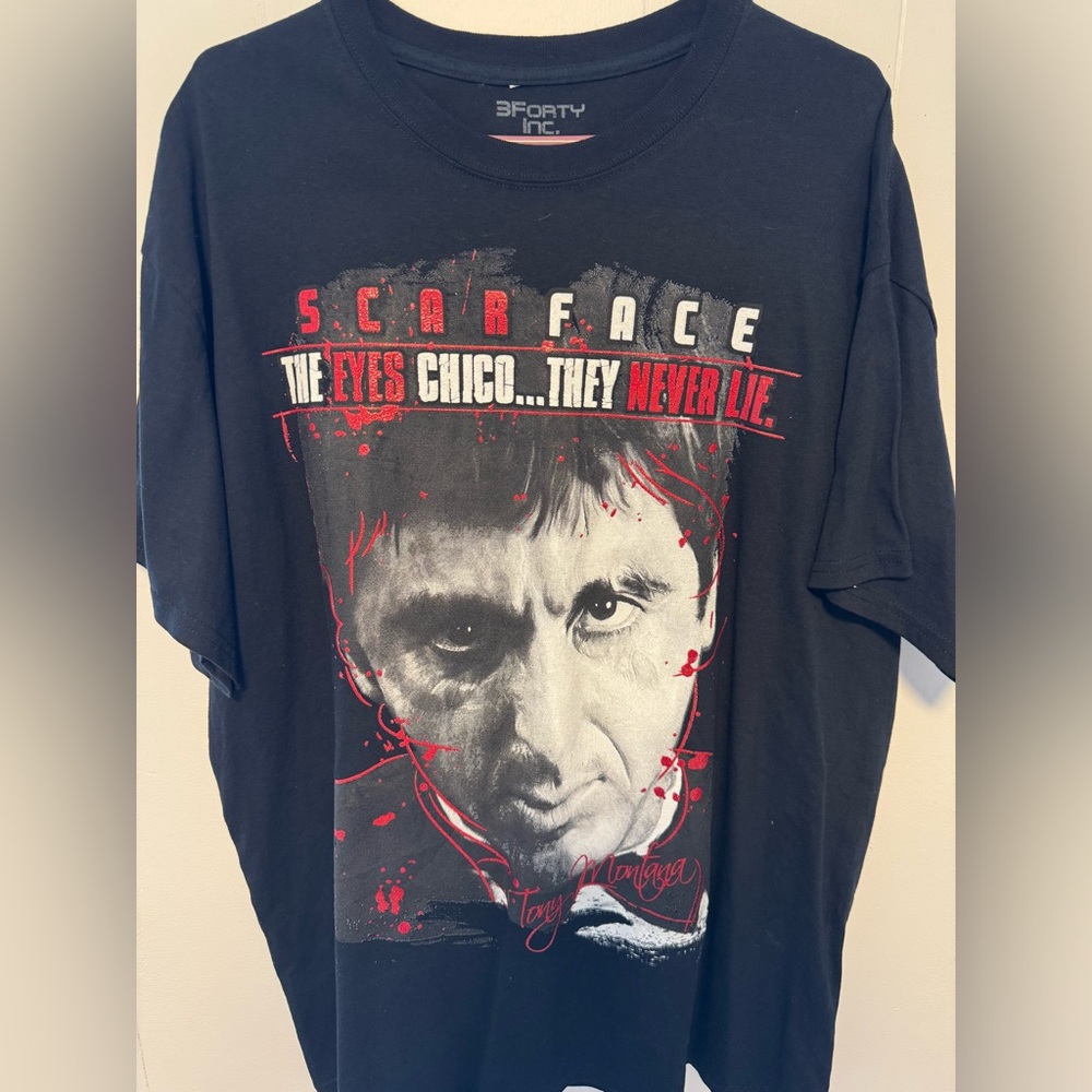Men’s Scarface t shirt XL